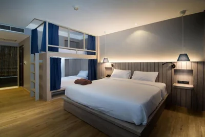 Chambre familiale Deluxe avec lits superposés — Baan Karon Resort
